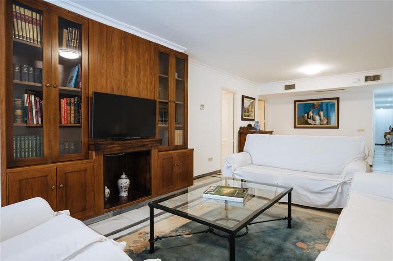 Vivienda Turistica Atanasio Barron- Free Parking Sevilla